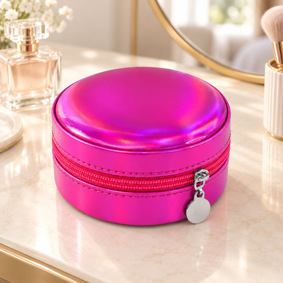 Round Jewellery Organizer Box With Ring Rolls And Zip Closure For Travel (1 Pc)
